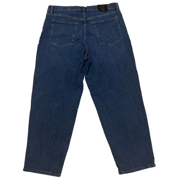 Banana Republic High Rise Straight Jeans - Picture 4 of 10